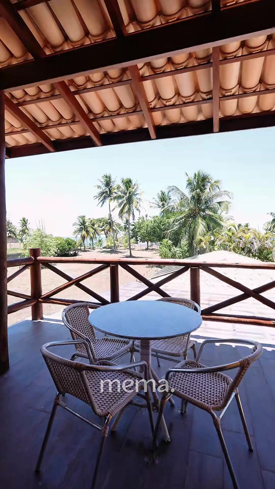 Varanda da suíte com vista para o mar